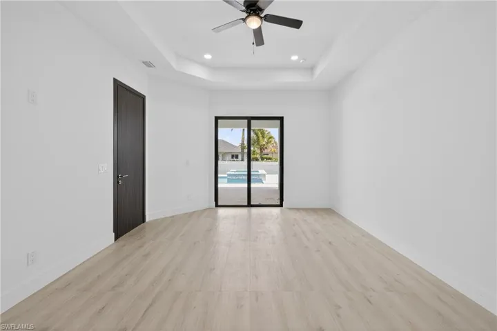 121 Nw 35th Pl, Cape Coral, Florida 33993