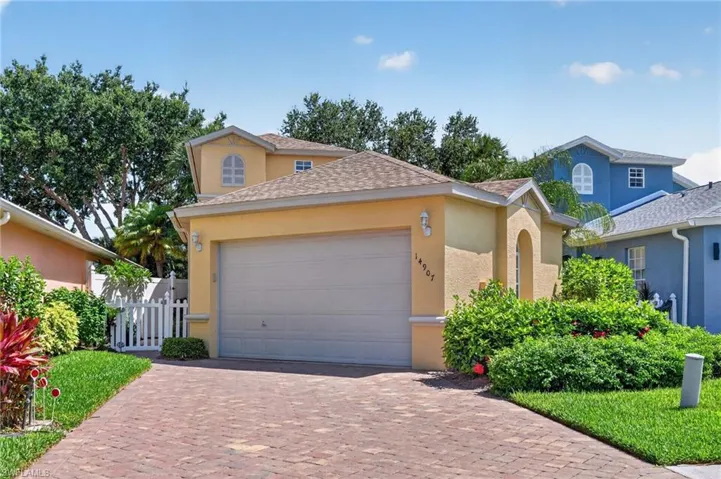 14907 Sterling Oaks Dr, Naples, Florida 34110