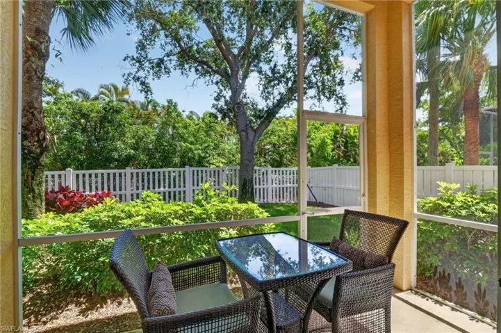 14907 Sterling Oaks Dr, Naples, Florida 34110