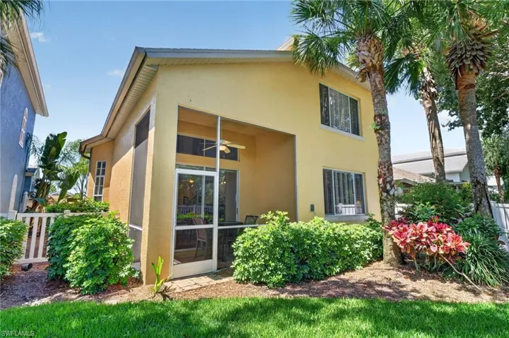 14907 Sterling Oaks Dr, Naples, Florida 34110