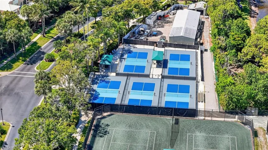 5 Pickleball Courts