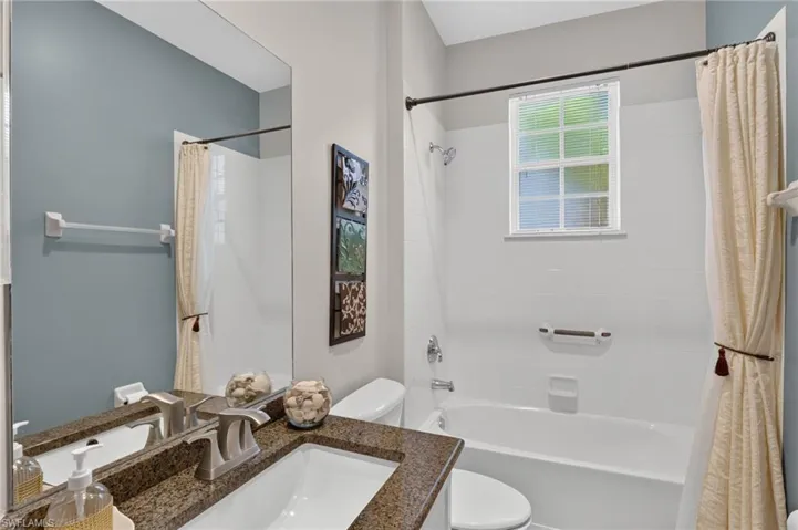 14907 Sterling Oaks Dr, Naples, Florida 34110