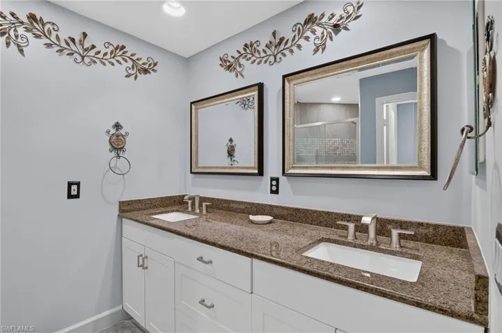 14907 Sterling Oaks Dr, Naples, Florida 34110
