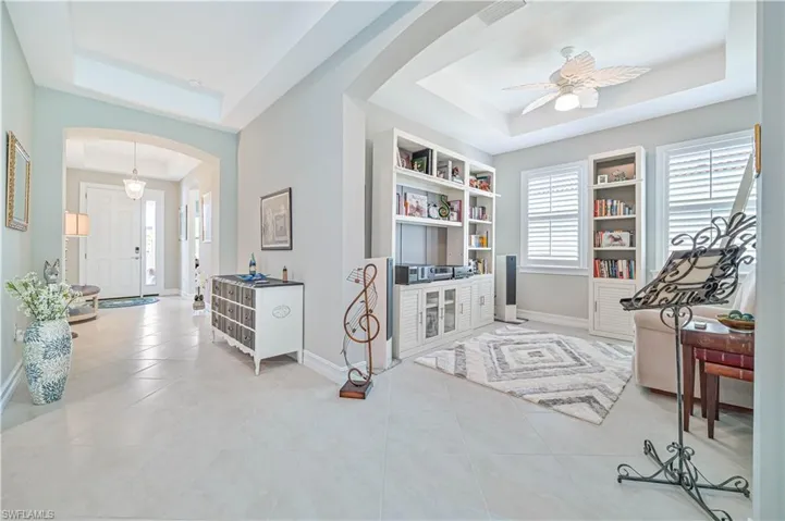 3084  Royal Gardens  AVE, Fort Myers, FL 33916