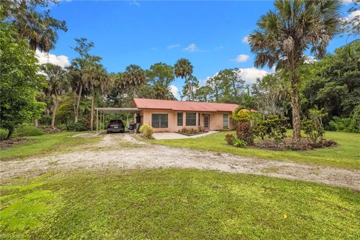 191 4th St Ne, Naples, Florida 34120