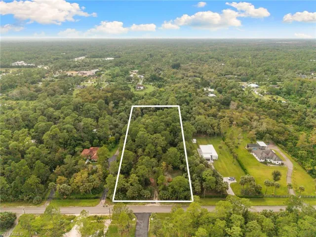191 4th St Ne, Naples, Florida 34120