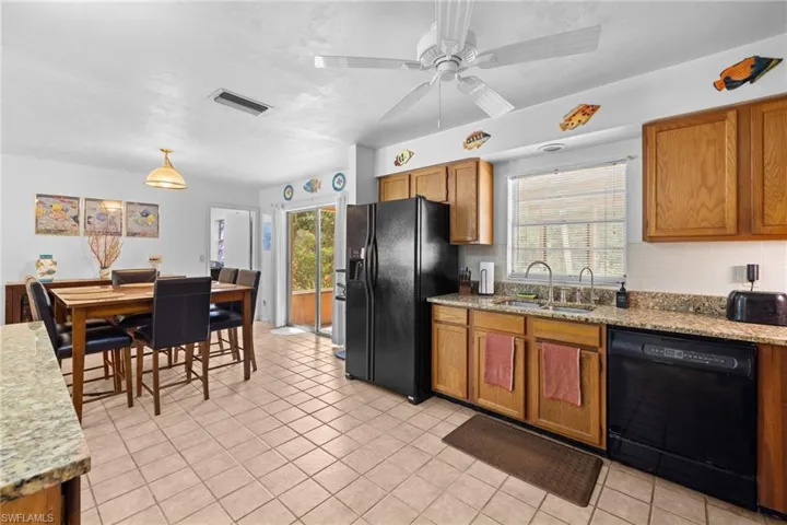 191 4th St Ne, Naples, Florida 34120