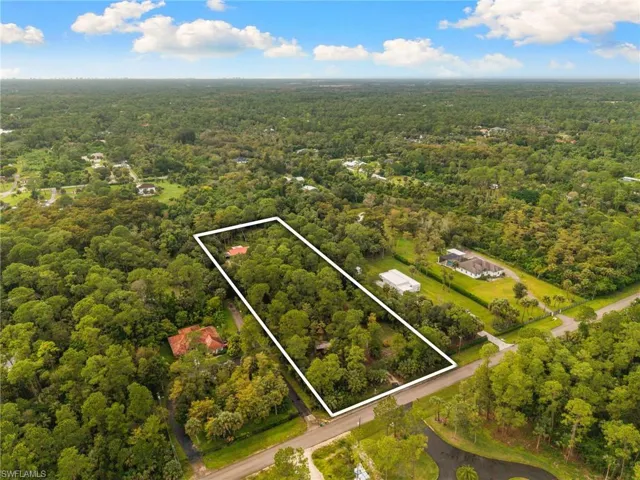 191 4th St Ne, Naples, Florida 34120
