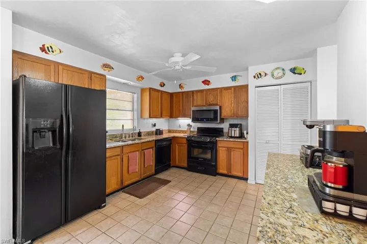 191 4th St Ne, Naples, Florida 34120