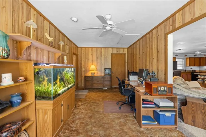 191 4th St Ne, Naples, Florida 34120