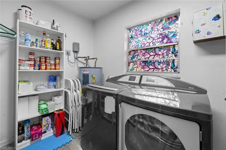 191 4th St Ne, Naples, Florida 34120