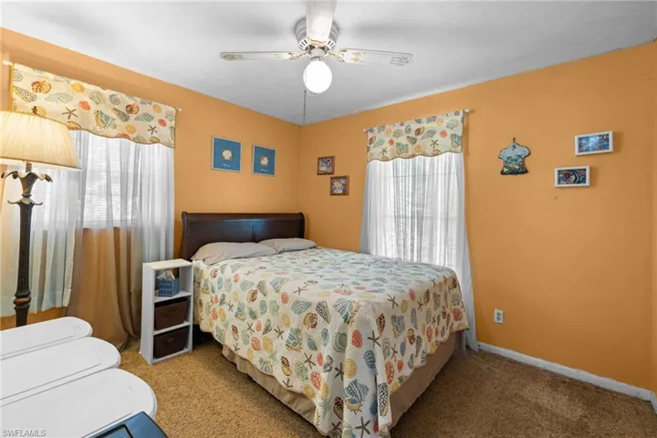 191 4th St Ne, Naples, Florida 34120