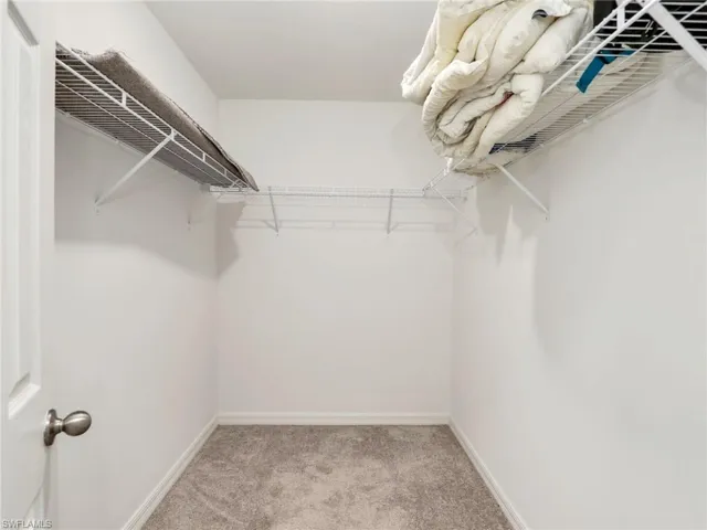 925 Ne 2nd Pl, Cape Coral Fl 33909