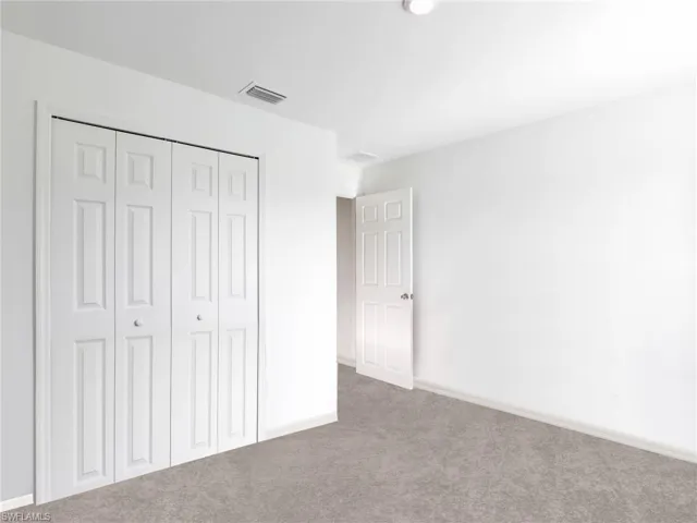 925 Ne 2nd Pl, Cape Coral Fl 33909