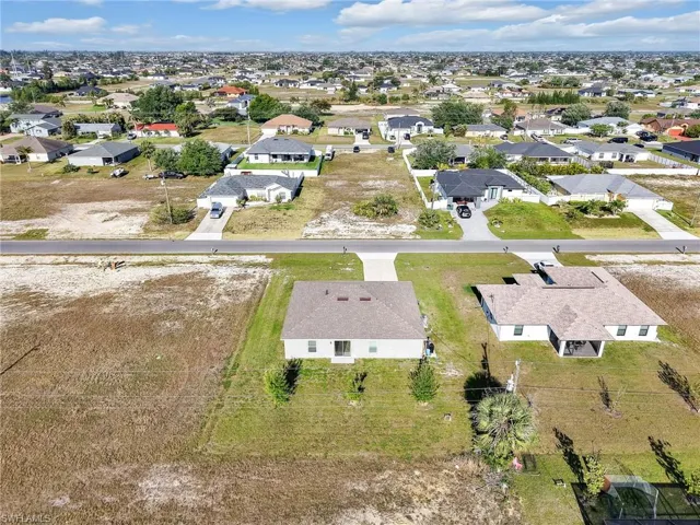 925 Ne 2nd Pl, Cape Coral Fl 33909