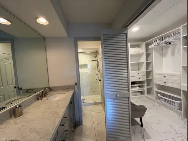 513 Lake Louise Cir # 202, Naples, Florida 34110