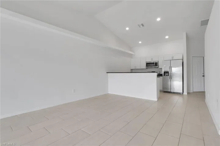 823/825 Cultural Park Blvd S, Cape Coral, Florida 33990
