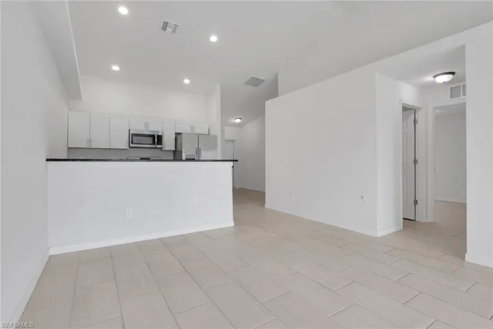 823/825 Cultural Park Blvd S, Cape Coral, Florida 33990