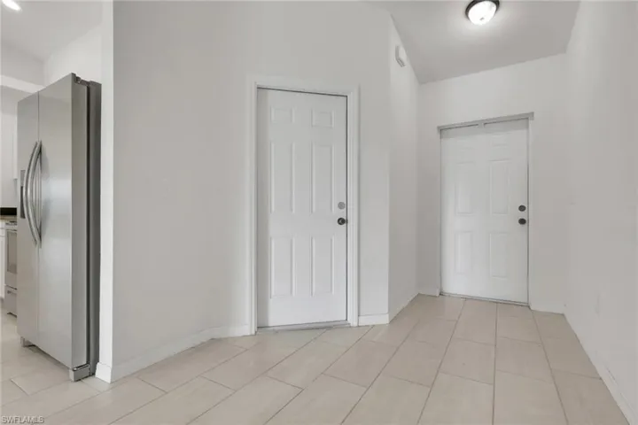 823/825 Cultural Park Blvd S, Cape Coral, Florida 33990