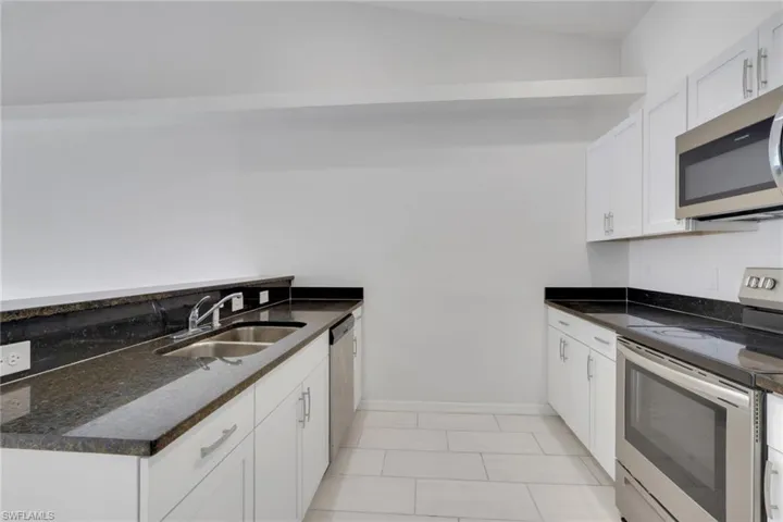 823/825 Cultural Park Blvd S, Cape Coral, Florida 33990