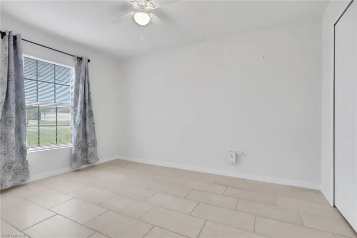 823/825 Cultural Park Blvd S, Cape Coral, Florida 33990