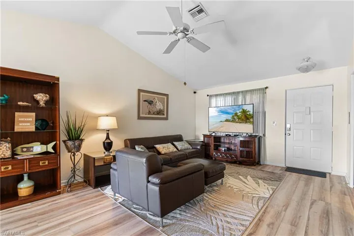 13288  White Marsh  LN, Fort Myers, FL 33912