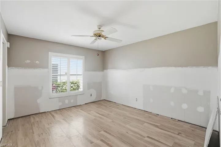 16190  Kelly Woods  DR, Fort Myers, FL 33908