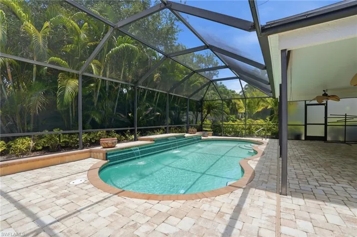 16190  Kelly Woods  DR, Fort Myers, FL 33908