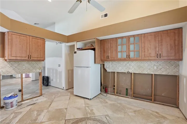 16190  Kelly Woods  DR, Fort Myers, FL 33908