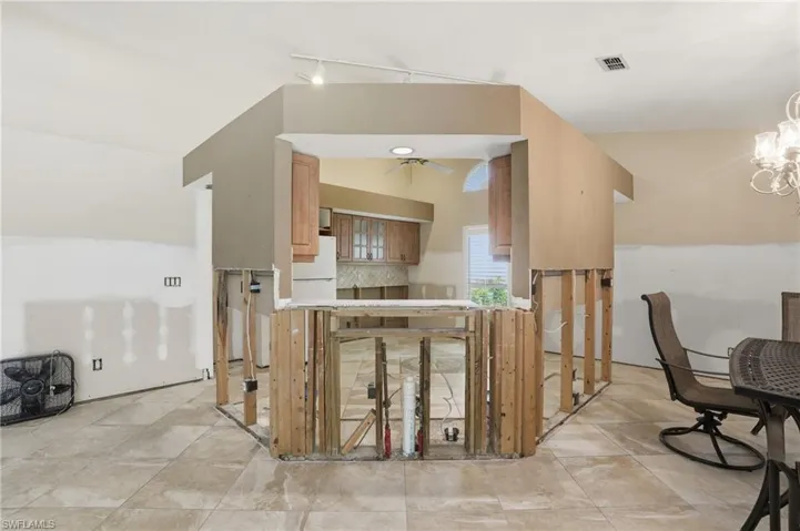 16190  Kelly Woods  DR, Fort Myers, FL 33908