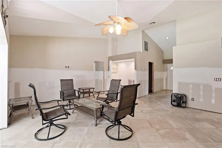 16190  Kelly Woods  DR, Fort Myers, FL 33908