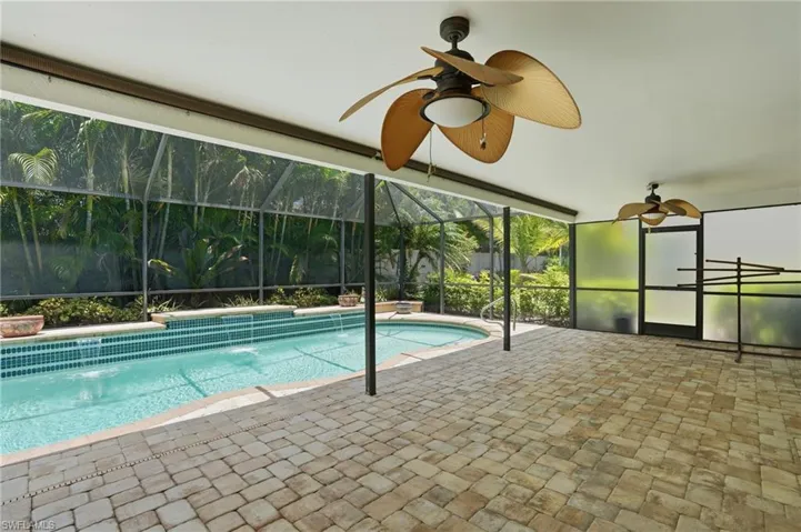16190  Kelly Woods  DR, Fort Myers, FL 33908
