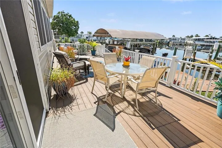 11111  Bayside  LN, Fort Myers Beach, FL 33931