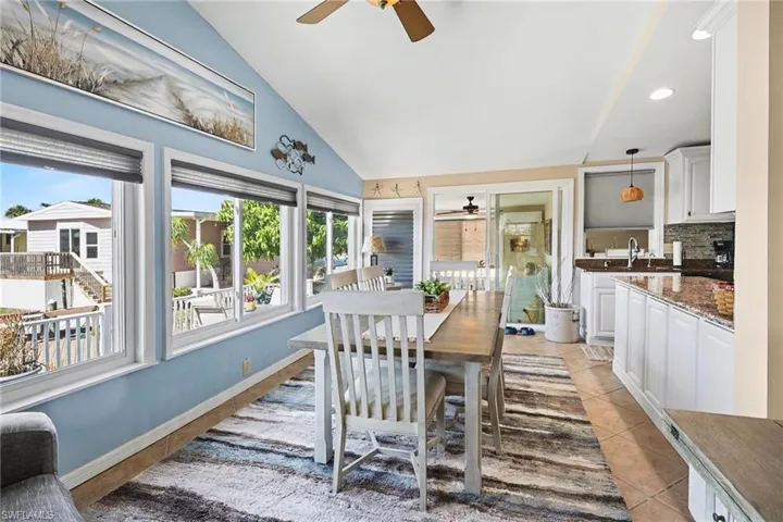 11111  Bayside  LN, Fort Myers Beach, FL 33931