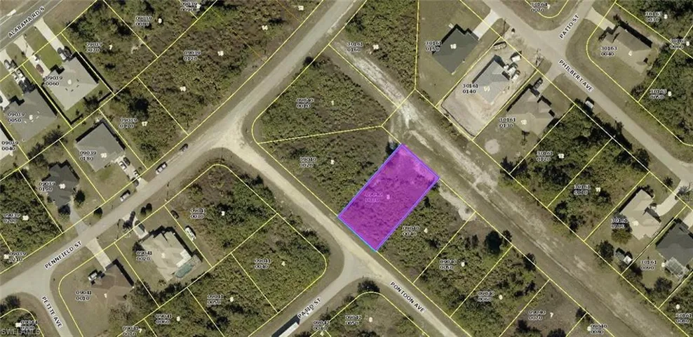 365 Pontoon Ave, Lehigh Acres, Florida 33974