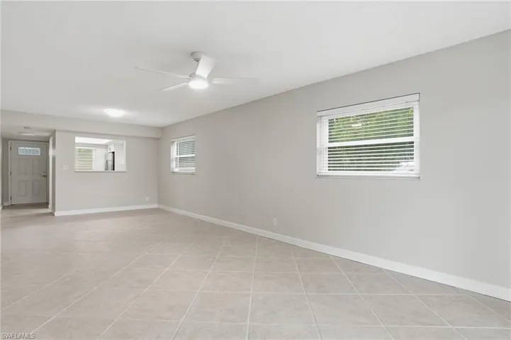 3150 Binnacle Dr 106, Naples, Florida 34103