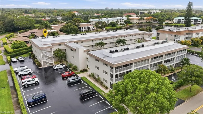 3150 Binnacle Dr 106, Naples, Florida 34103