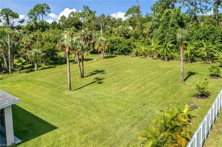 715  Columbus  AVE, Lehigh Acres, FL 33972