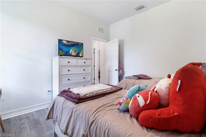 715  Columbus  AVE, Lehigh Acres, FL 33972