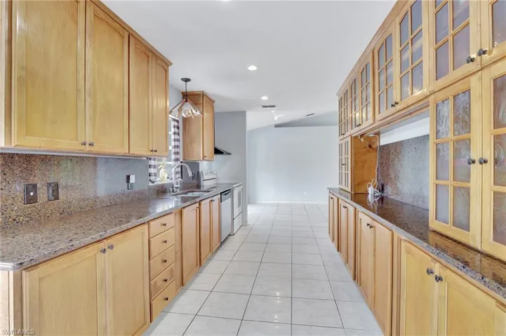 2511 8th Ave Se, Naples Fl 34117