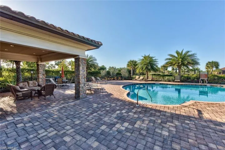 8765  Bellano  CT, Naples, FL 34119
