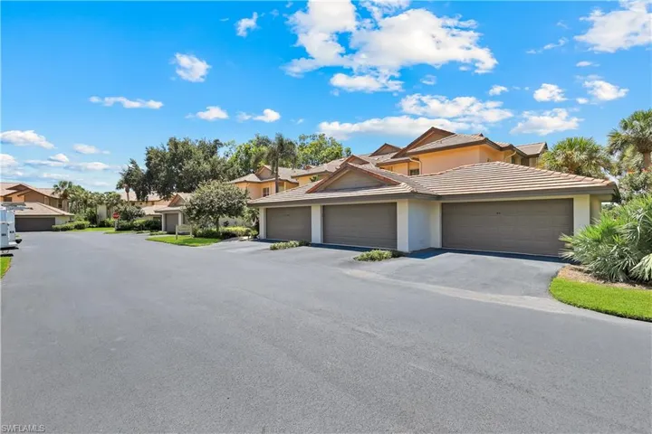 26868 Wedgewood Dr 203, Bonita Springs, Florida 34134