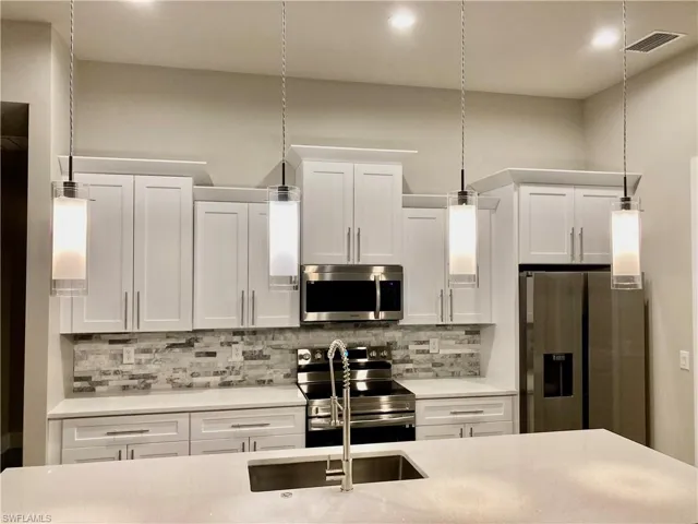 4016 22nd St Sw, Lehigh Acres, Florida 33976