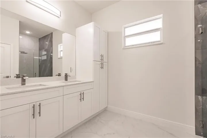 3610  8th SW ST, Lehigh Acres, FL 33976