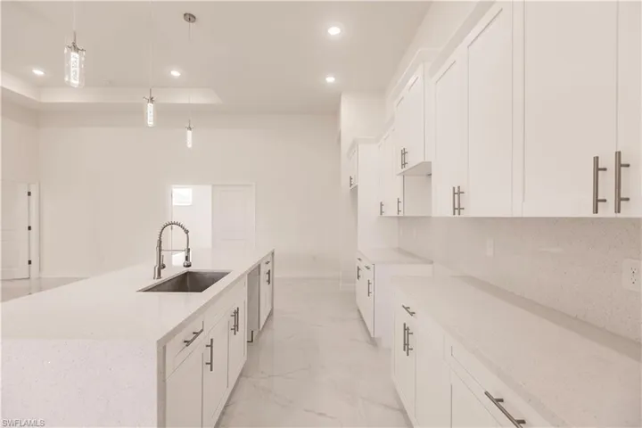 3610  8th SW ST, Lehigh Acres, FL 33976