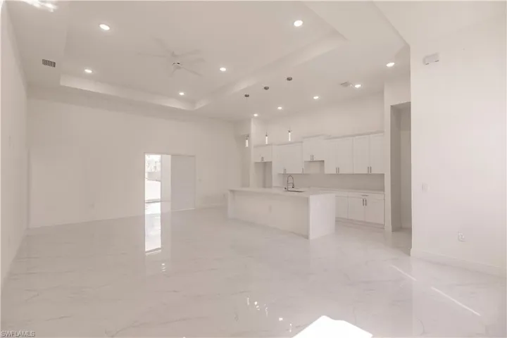 3610  8th SW ST, Lehigh Acres, FL 33976