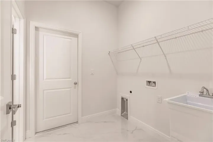 3610  8th SW ST, Lehigh Acres, FL 33976