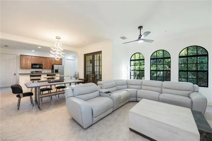 Open concept kitch living and dinning