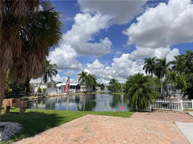 5245 White Sky Cir, Fort Myers, Florida 33908