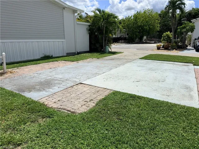 5245 White Sky Cir, Fort Myers, Florida 33908